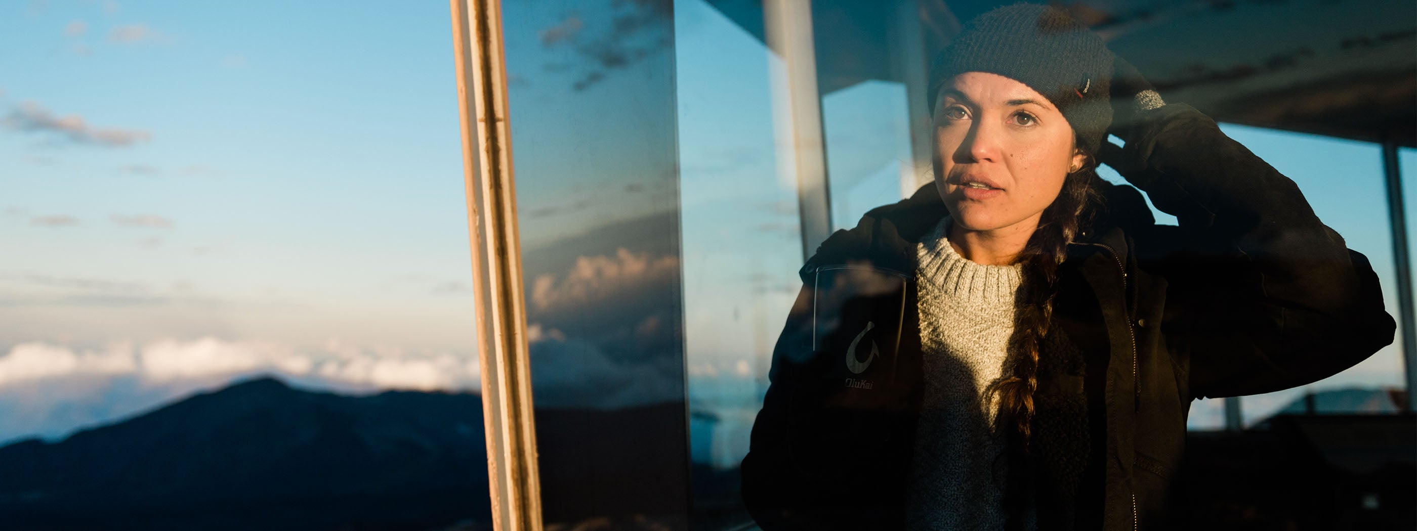 Island Hoppers - Elliana Moore and Capturing the Rhythm of the Islands