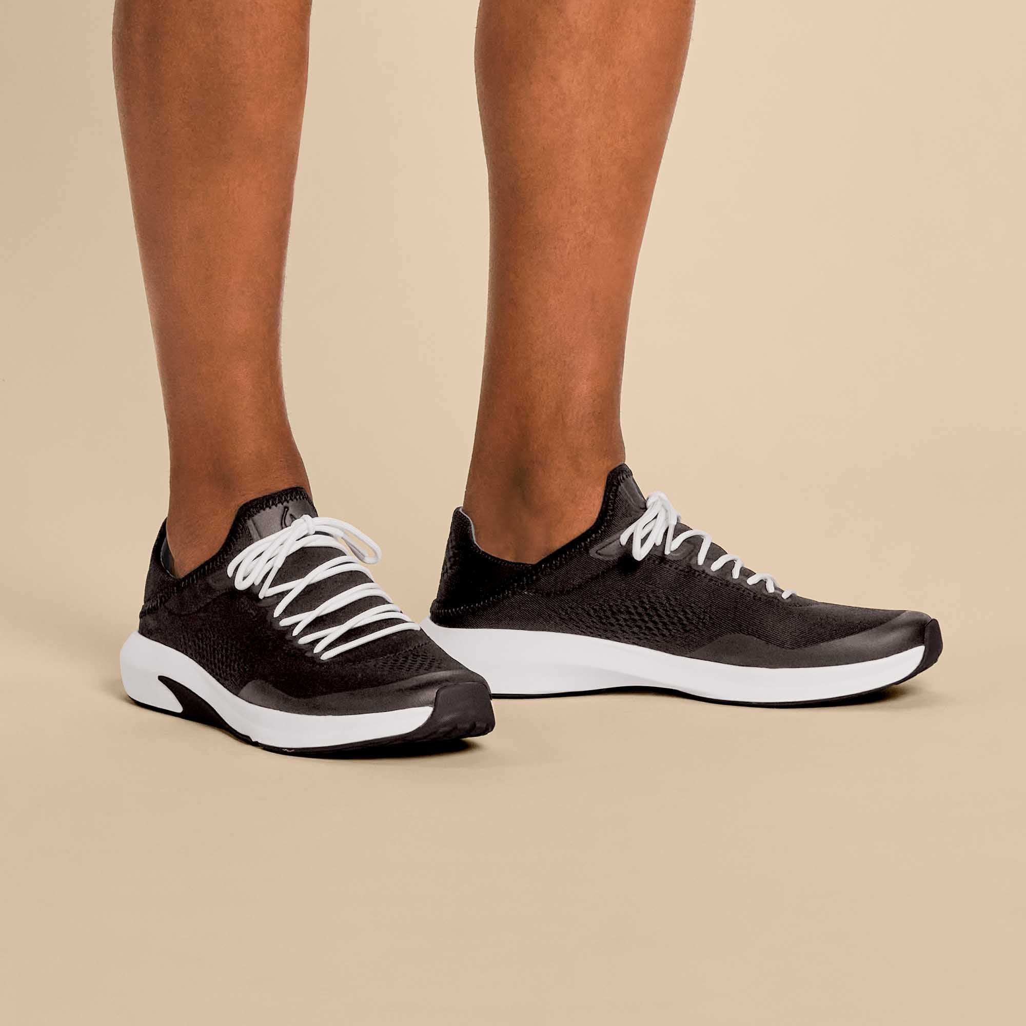 Kāholo Men's Athletic Trainer Shoes - Black | OluKai – OluKai Canada