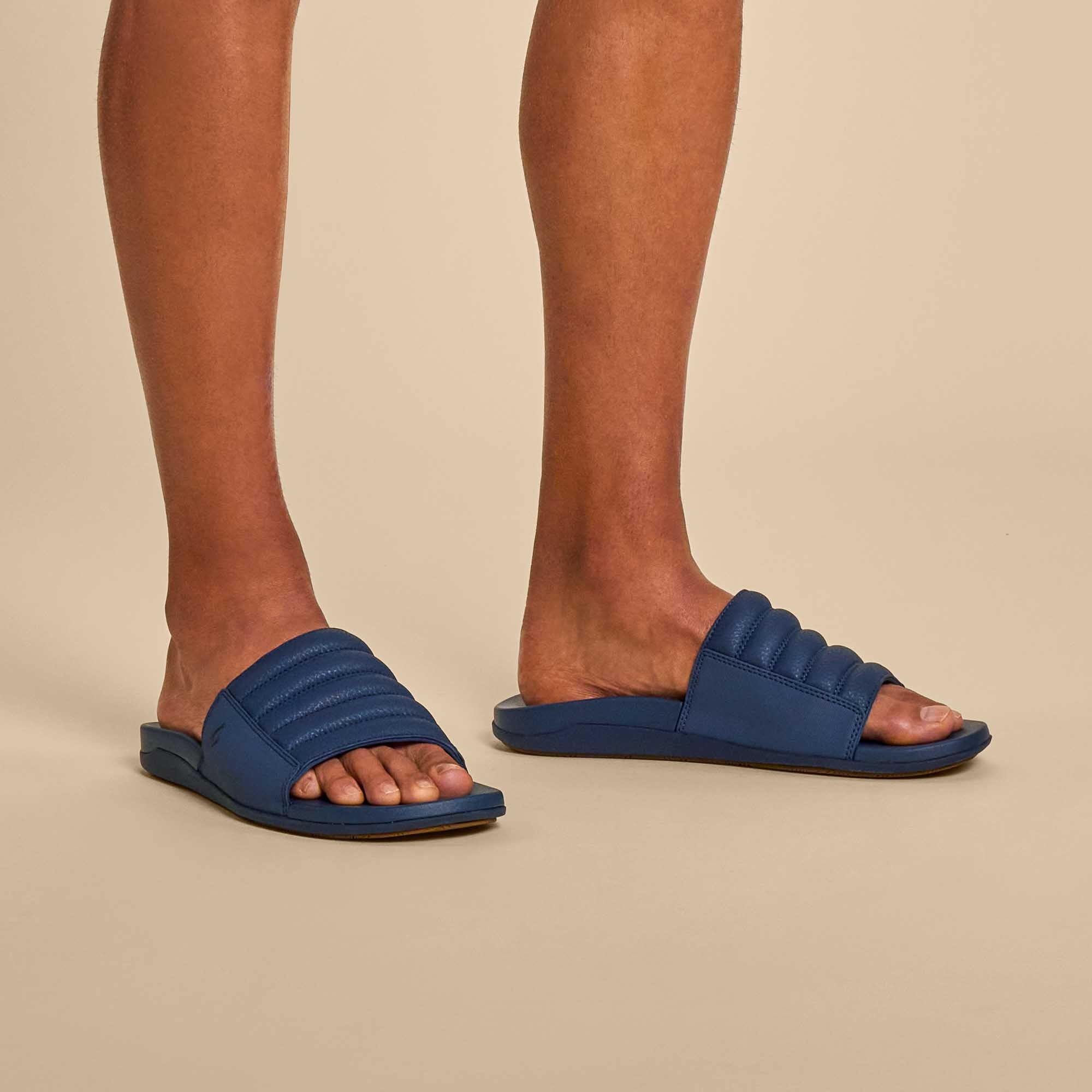 Adilette comfort slides online canada