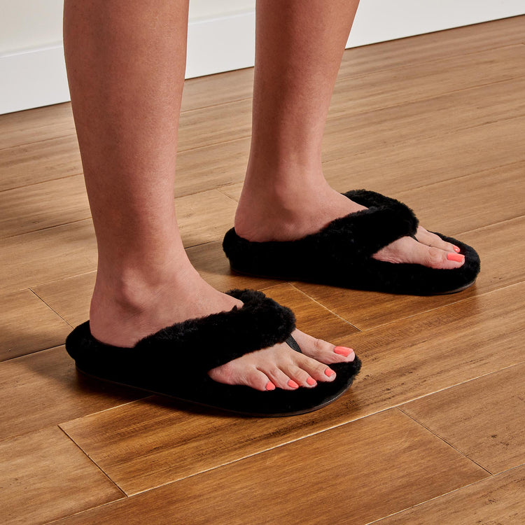 Kīpe'a Heu Women's Slipper Sandals - Black