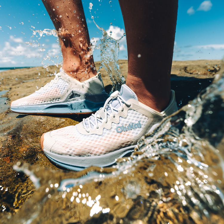 Ahi - Bright White / Lanai Breeze | OluKai – OluKai Canada
