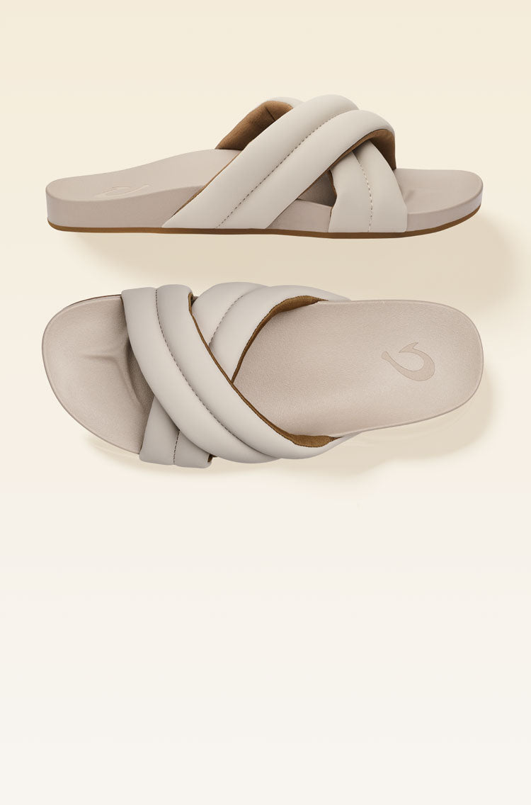 Your go-to summer sandal, made with water-repellent materials and puffy criss-cross straps.