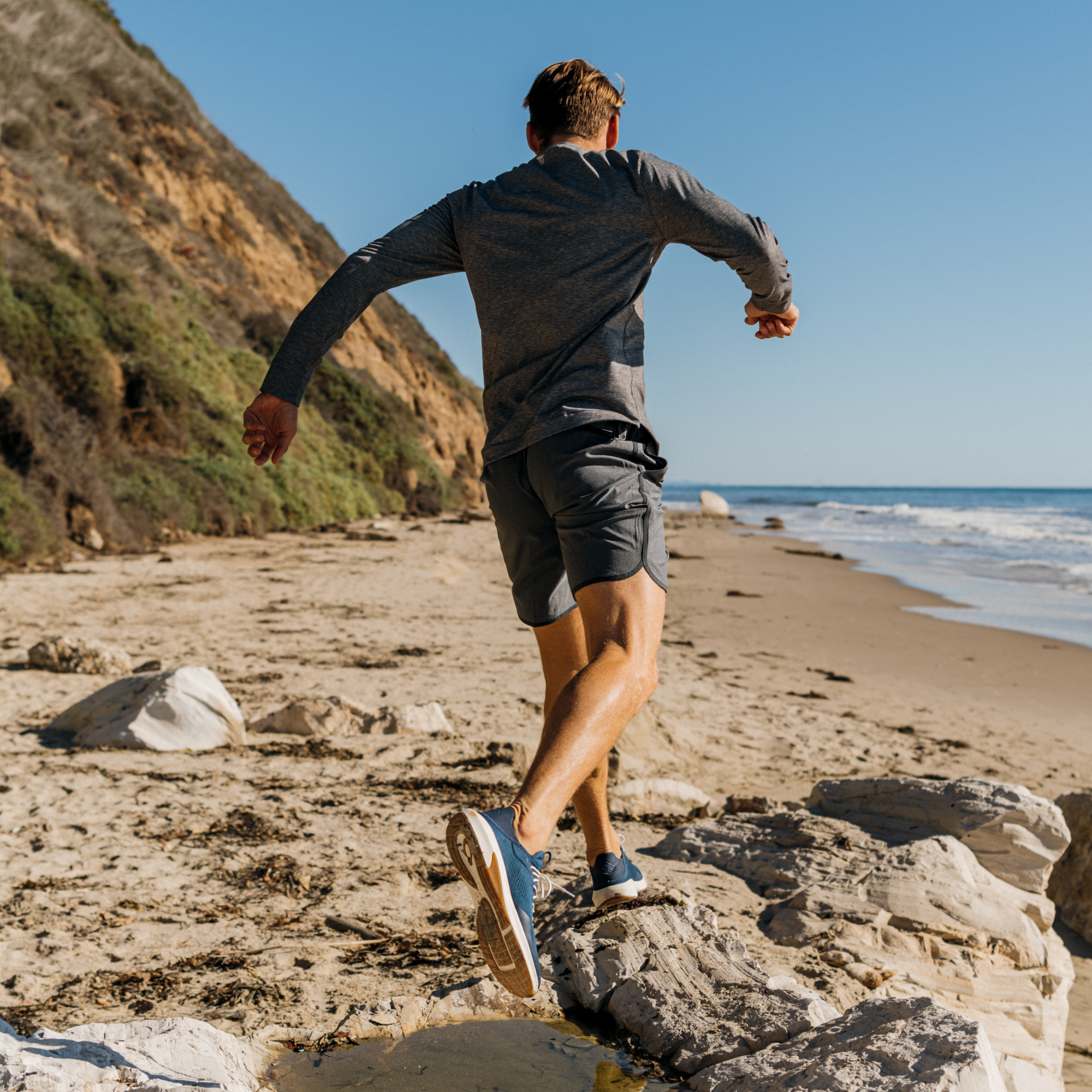 Kāholo Men's Athletic Trainer Shoes - Moonlit Ocean | OluKai