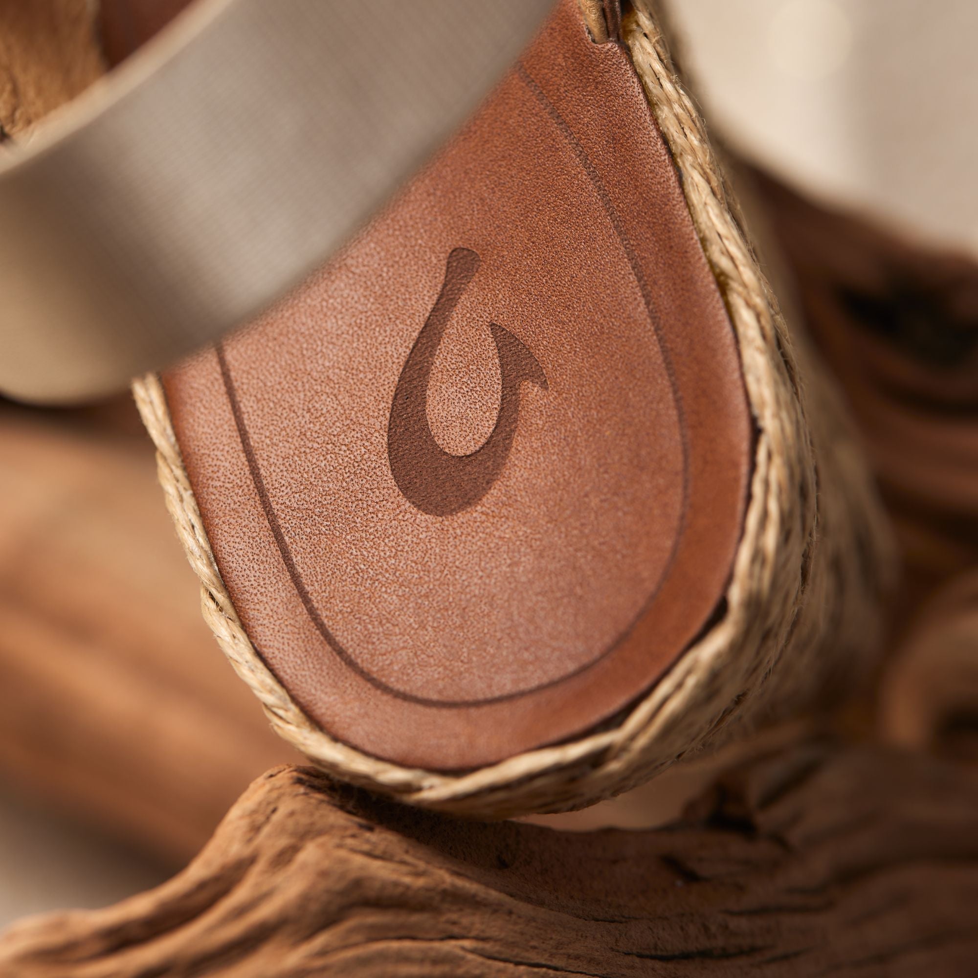 Copper / Tan
