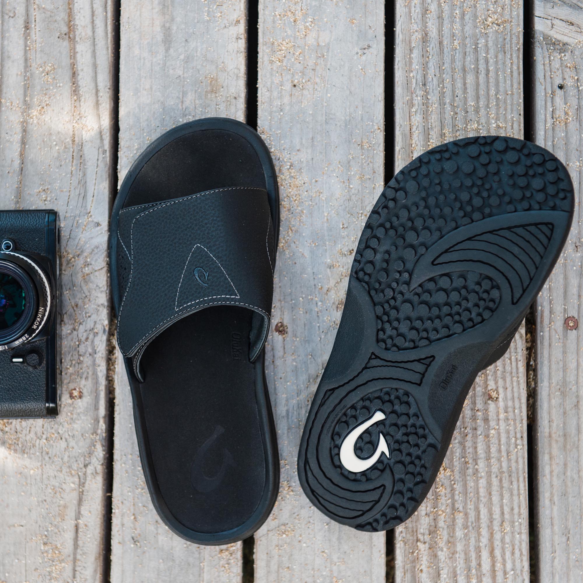 OluKai Nalu Slide - Black | Men's Sandals | OluKai Canada