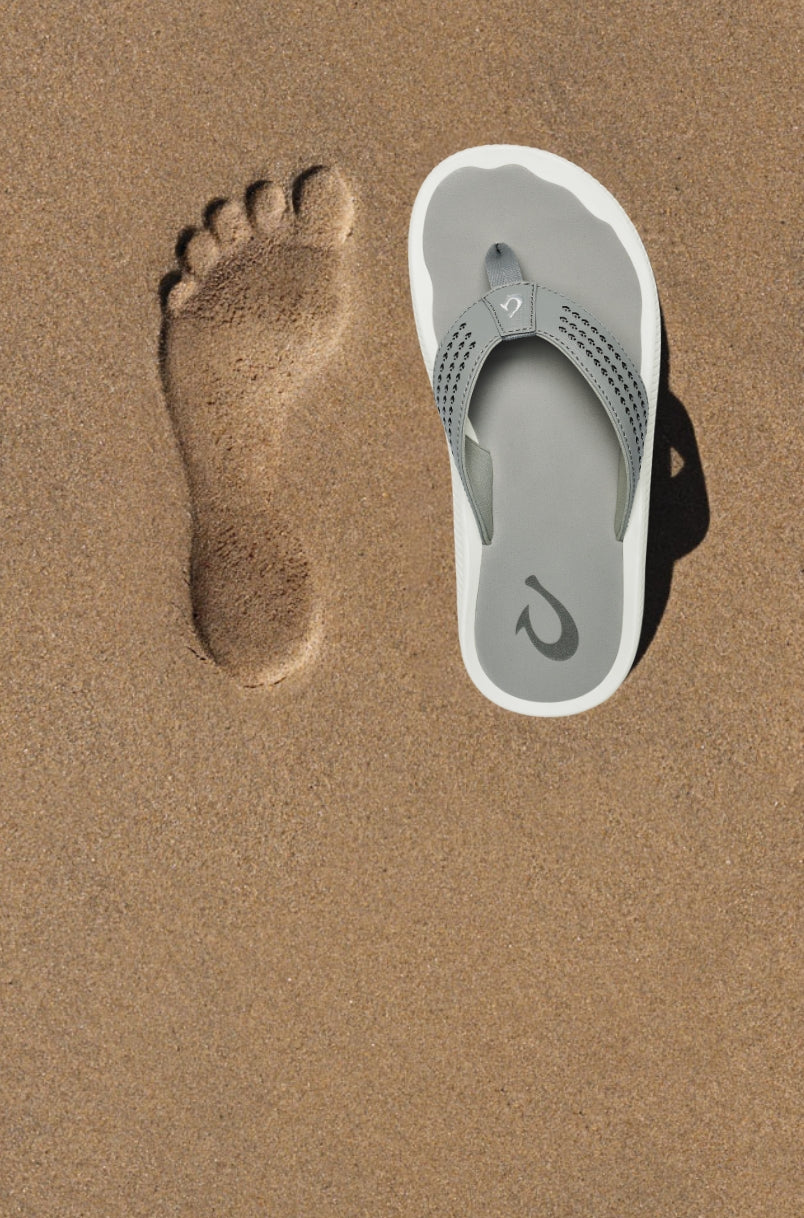 olukai men's ulele sandals